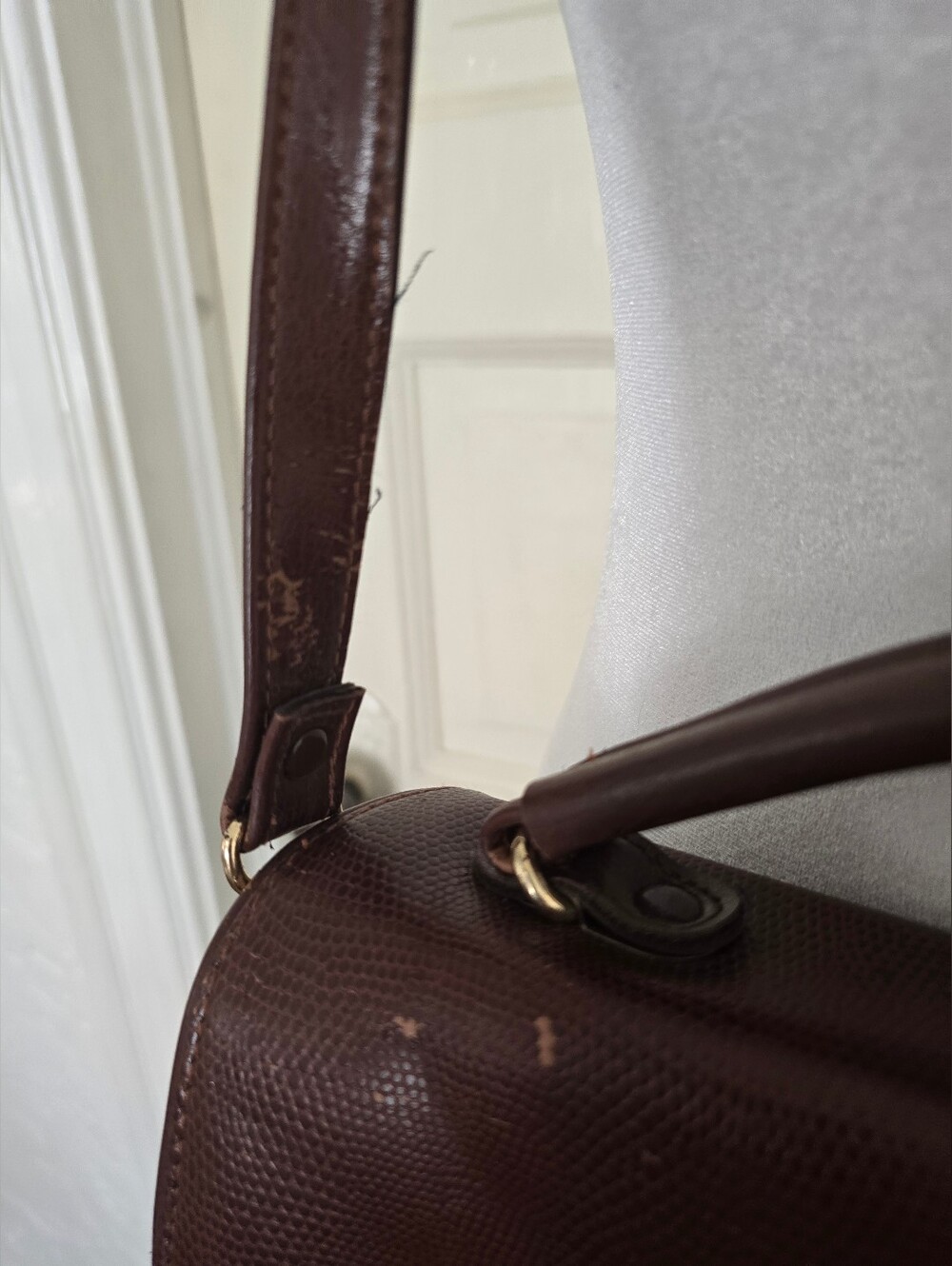 Vintage Liz Claiborne Classic Brown Leather Top-Handle Shoulder Bag - Picture 6 of 13